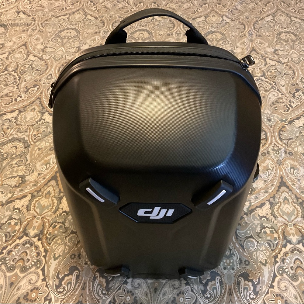 EUC DJI Innovations Phantom 3 Hardshell Drone Backpack - Picture 10 of 15